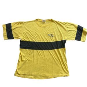 Benson and Hedges yellow bumble bee t-shirt size M/L